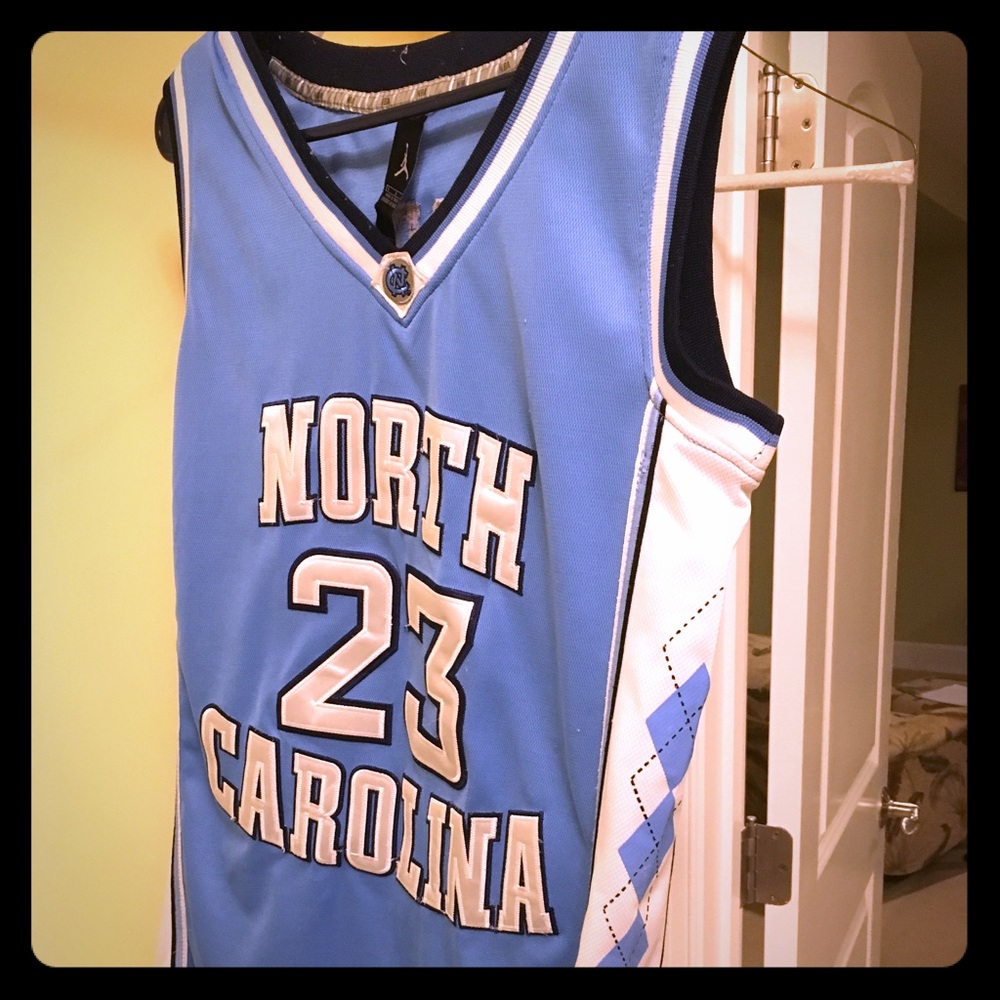 Michael Jordan UNC Jersey #23